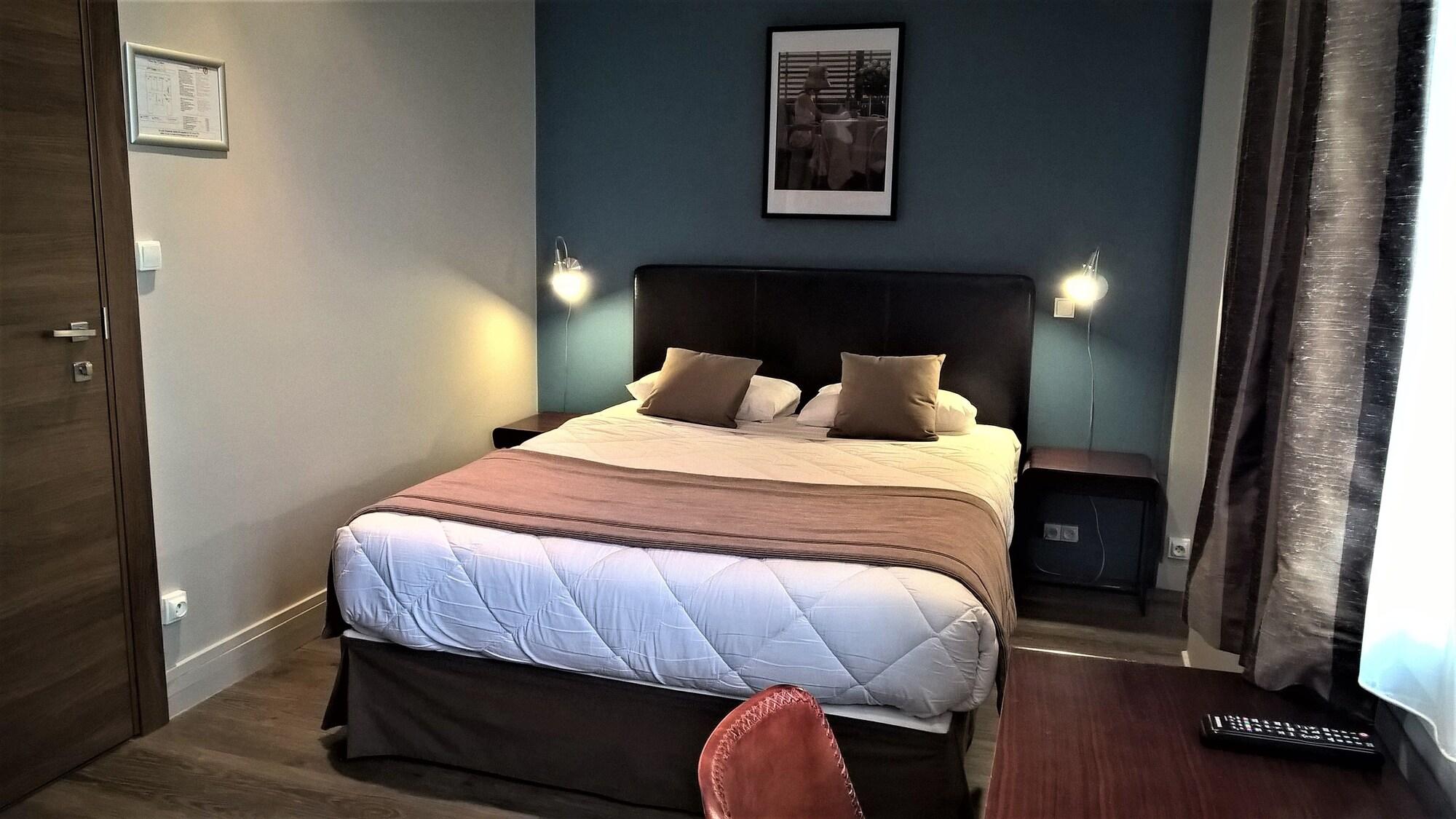 Hotel Des Cedres Orléans Eksteriør bilde
